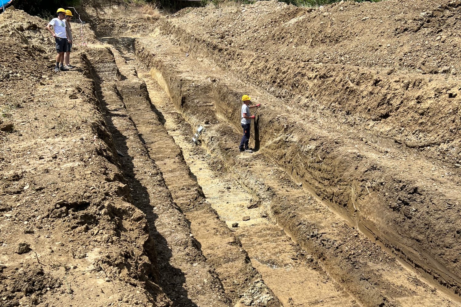 A huge paleoseismological trench across the Anghiari fault - Tuscany, Italy